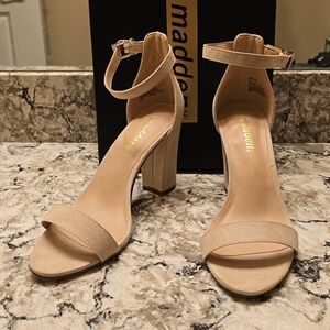 Madden Womens Dress Sandals. Size 9